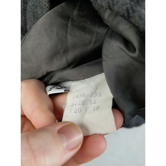 Womans Vintage Pendleton 100% Virgin Wool Blazer Jacket Gray & Black Plaid - Picture 9 of 11